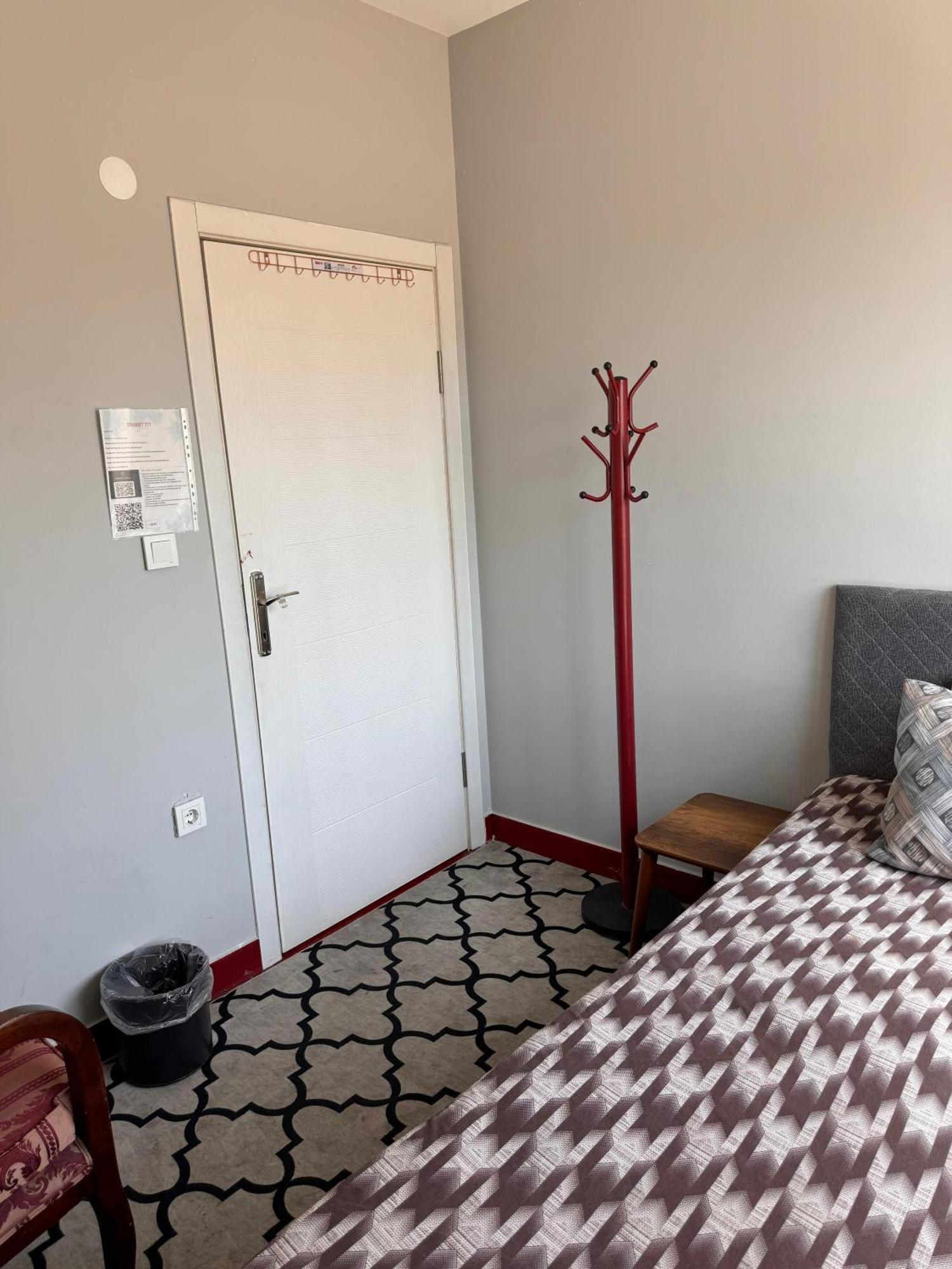 Transit 7 Apartment Istanbul Bilik gambar